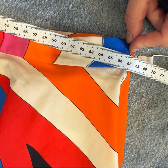 Pucci Printed Geometric Swirl Skirt - Picture 14 of 14